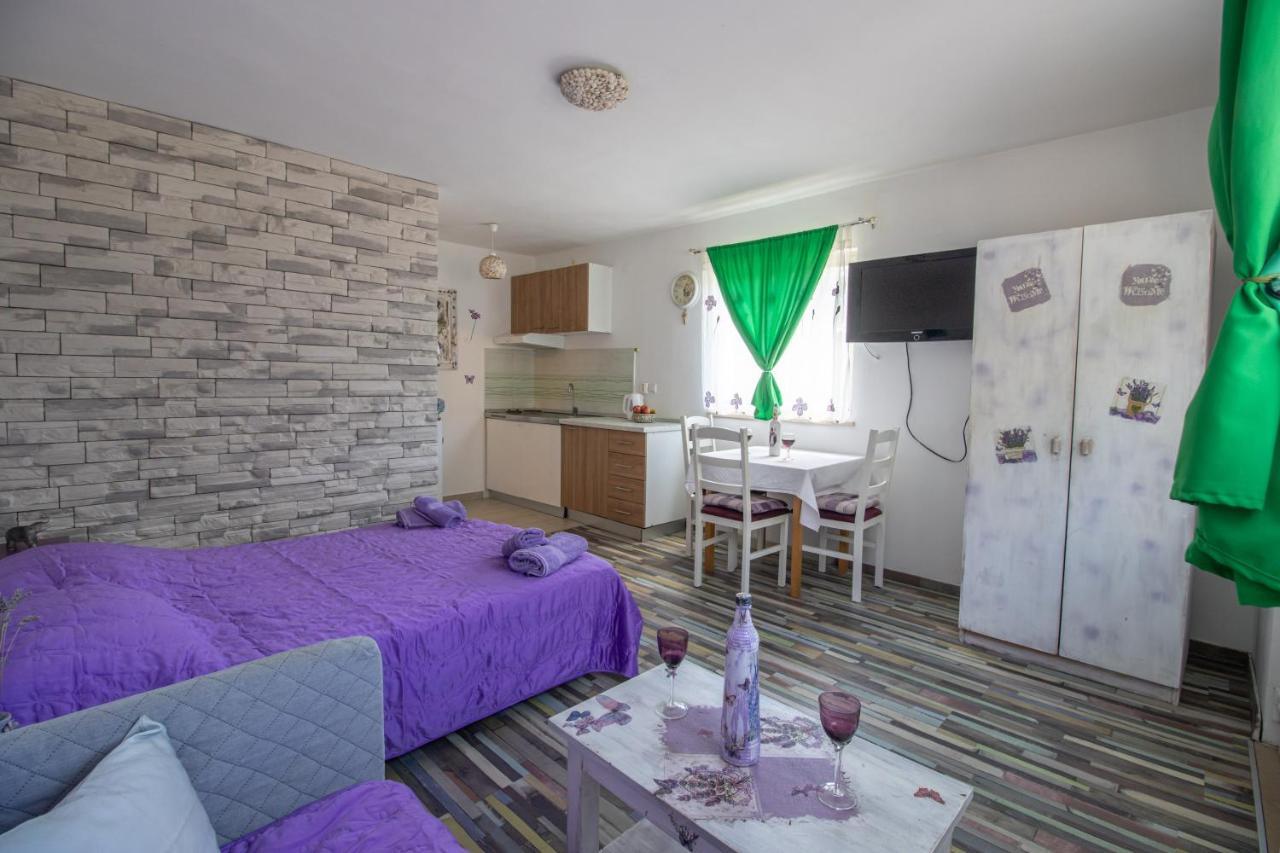 Apartments Good Vibrations Rozat Exterior foto