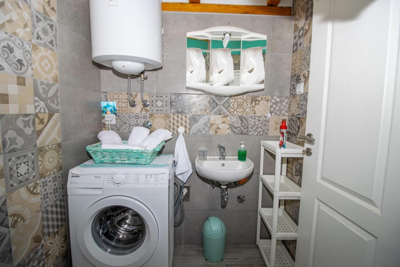Apartments Good Vibrations Rozat Exterior foto